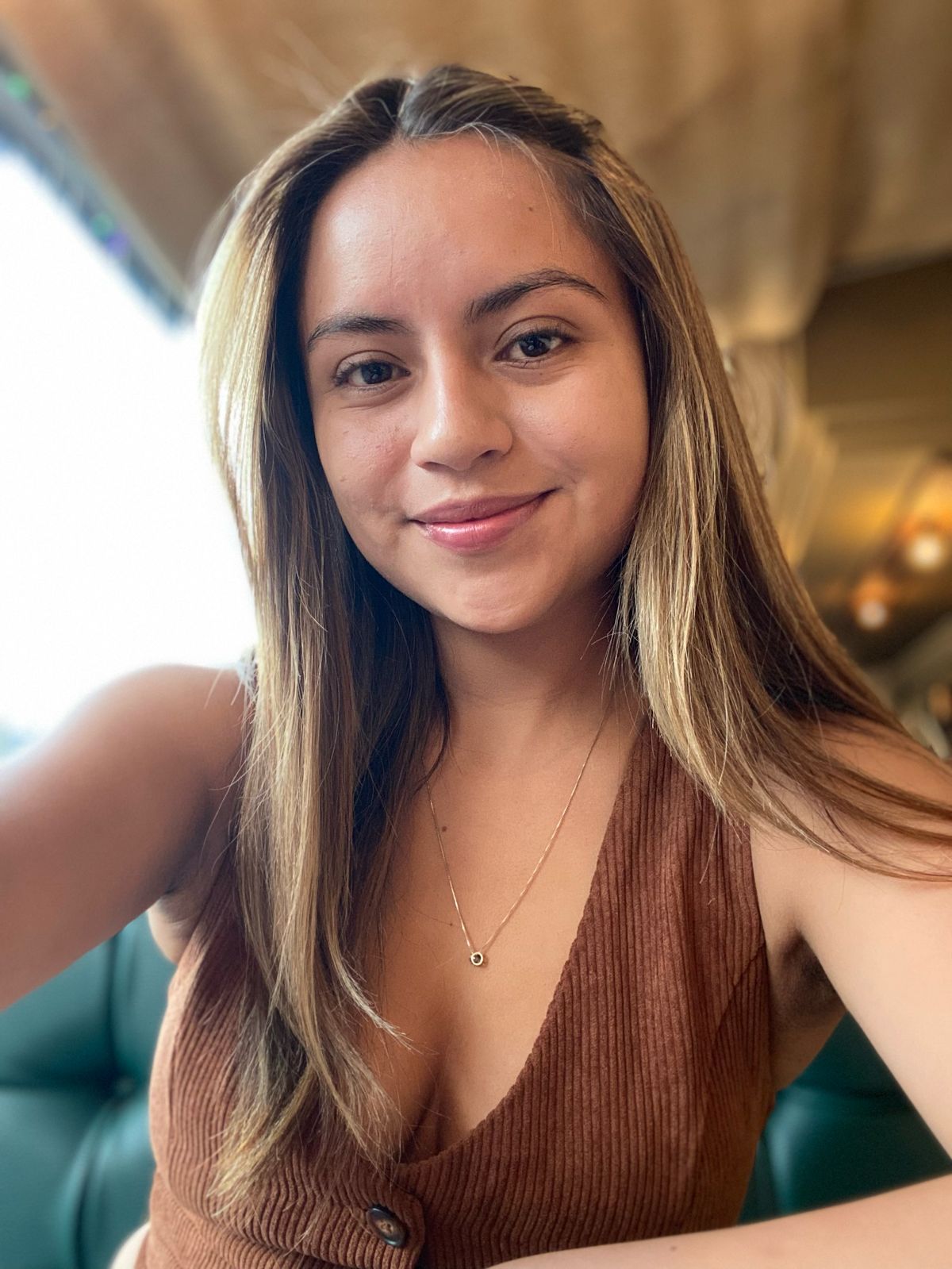 Ella 3